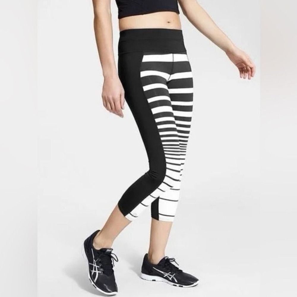 Athleta Leggings Womens Black White Striped Sonar Chaturanga Abstract Bold. Sz S